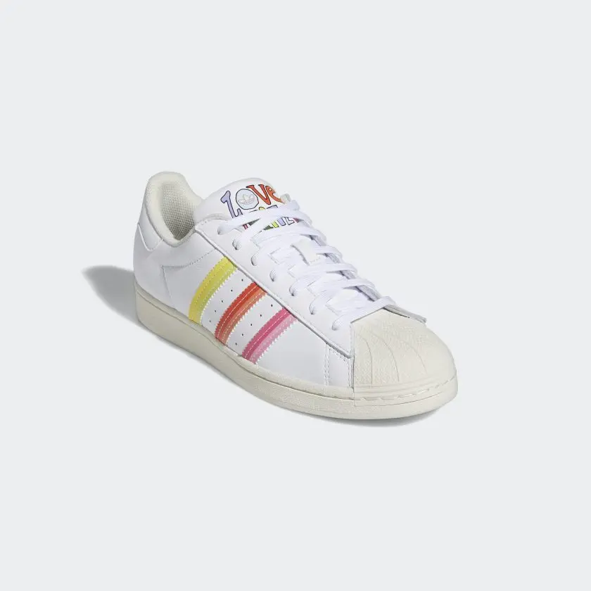 Alternative view of Giày Adidas Superstar 'Pride' GW2415