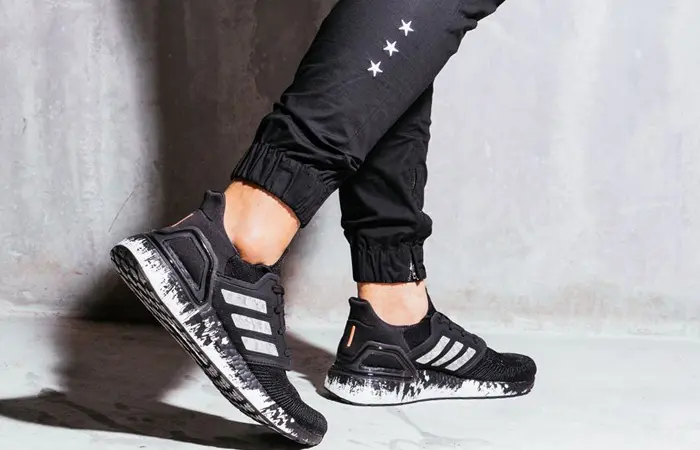 Alternative view of Giày Adidas UltraBoost 20 'Marble' EG1342