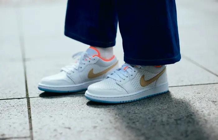 Giày Nike Wmns Air Jordan 1 Low SE 'White Sesame' DC9509-100 - Ảnh 5