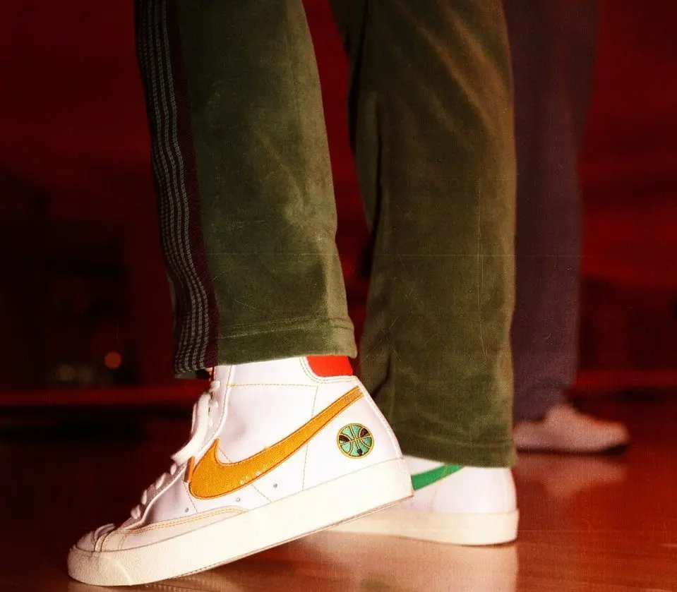 Giày Nike Blazer Mid '77 Vintage 'Roswell Rayguns' DD9239-100 - Ảnh 7