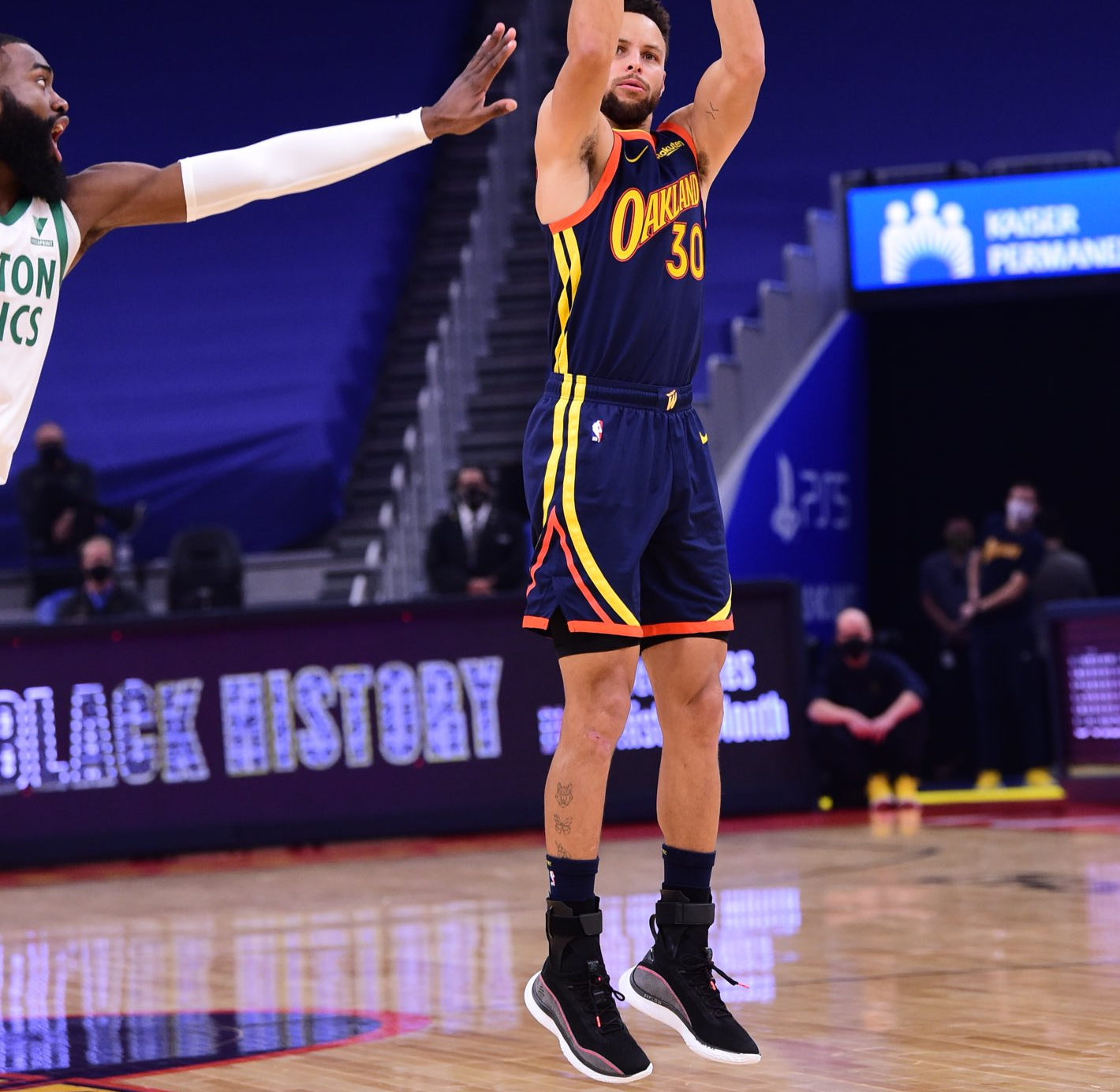 Giày Under Armour Curry Flow 8 'Flow Suede' 3024419-003 - Ảnh 5