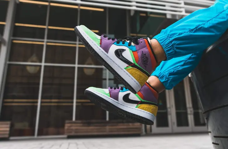 Giày Nike Air Jordan 1 Mid SE 'Lightbulb' CW1140-100 - Ảnh 5