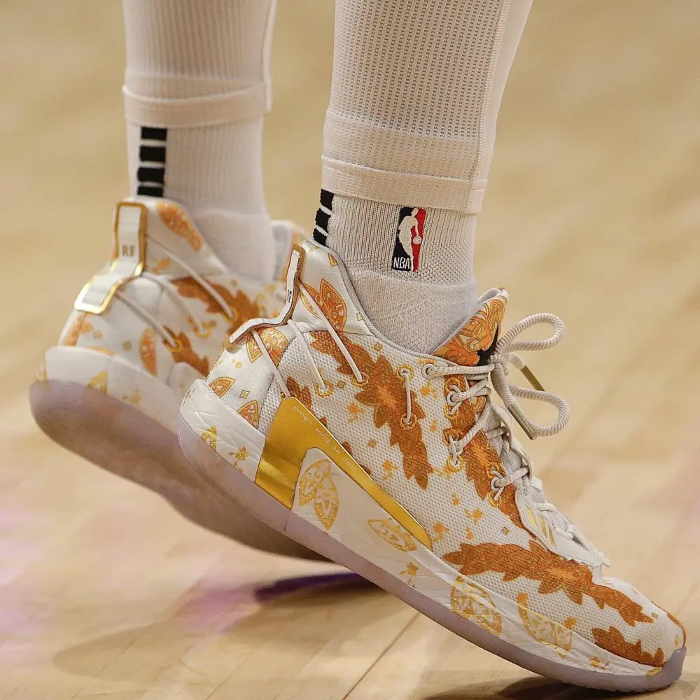 Alternative view of Giày Adidas Ric Flair x Dame 7 GCA 'White Gold Metallic' FY2802