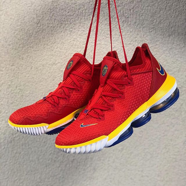 Giày Nike LeBron 16 Low 'SuperBron' CK2168-600 - Ảnh 5