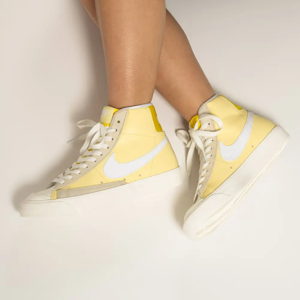 Giày Nike Wmns Blazer Mid '77 'Bicycle Yellow' CZ0363-700 - Ảnh 5