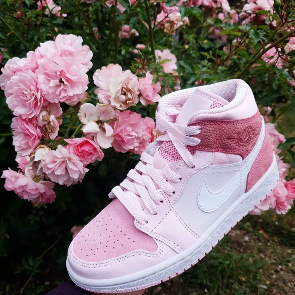 Giày Nike Air Jordan 1 Mid 'Digital Pink' CW5379-600 - Ảnh 6