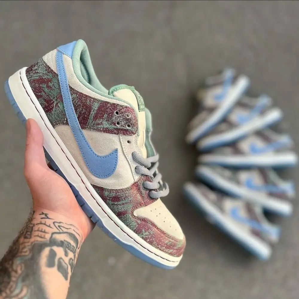 Giày Nike SB Dunk Low 'Crenshaw Skate Club' FN4193-100 - Ảnh 5