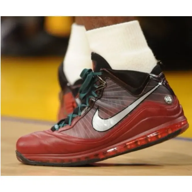 Giày Nike Air Max LeBron 7 Retro QS 'Christmas' 2019 CU5133-600 - Ảnh 4
