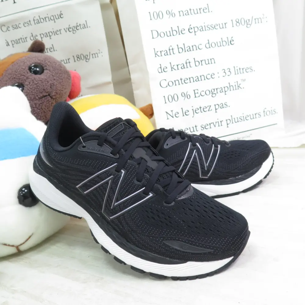 Alternative view of Giày New Balance Fresh Foam X 860v12 'Black White' M860M12