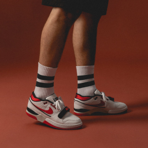 Alternative view of Giày Nike Air Alpha Force 88 x Billie Eilish 'Fire Red' DZ6763-101