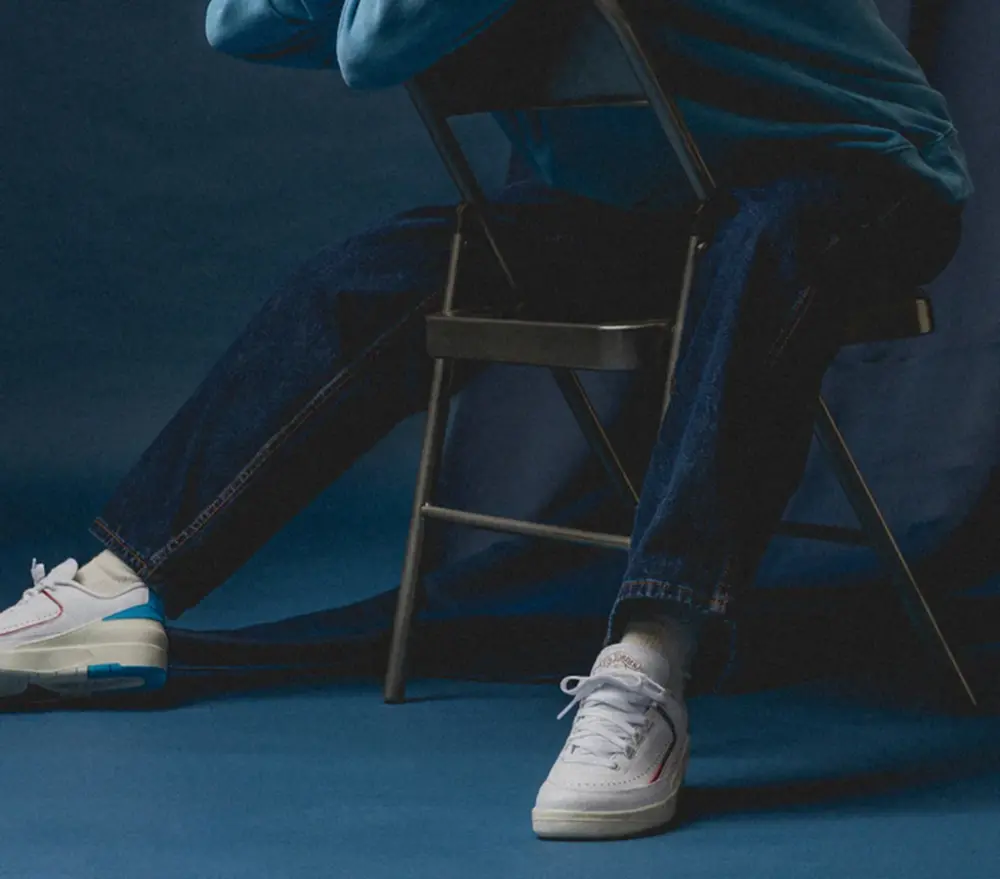 Alternative view of Giày Nike Air Jordan 2 Low GS Retro 'UNC To Chicago' DX4401-164