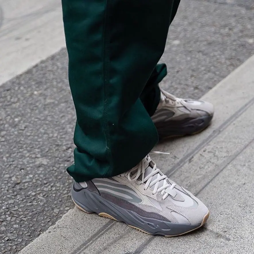 Giày Adidas Yeezy Boost 700 V2 'Tephra' FU7914 - Ảnh 4
