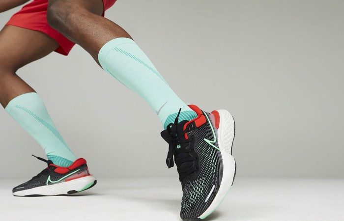 Giày Nike ZoomX Invincible Run Flyknit 'Black Chile Red' CT2228-002 - Ảnh 2