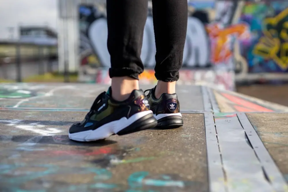 Giày Adidas Wmns Falcon 'Core Black Mystery Ruby' EF5517 - Ảnh 5