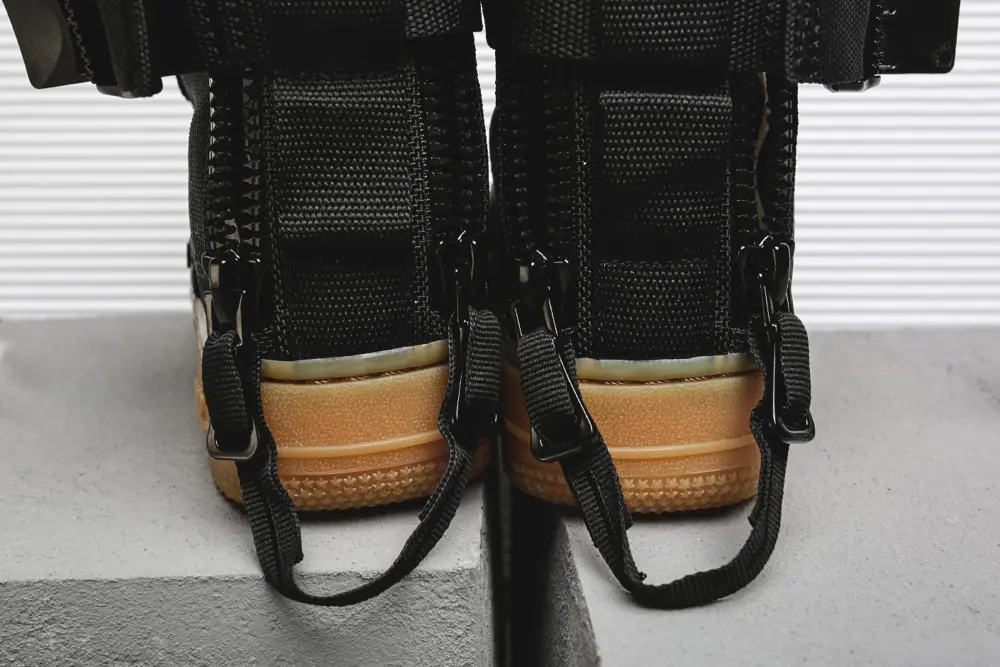 Giày Nike SF Air Force 1 Mid 'Black Gum' AA3966-002 - Ảnh 8