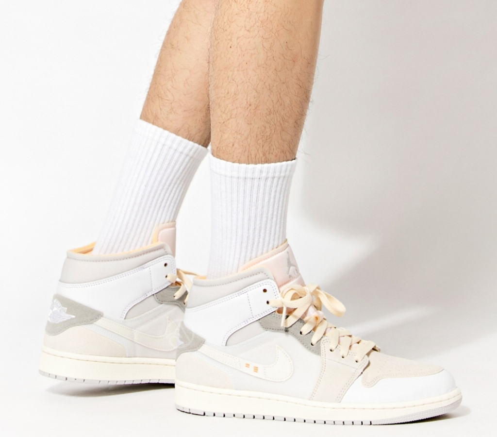 Giày Nike Air Jordan 1 Mid SE Craft 'Inside Out' DM9652-100 - Ảnh 2