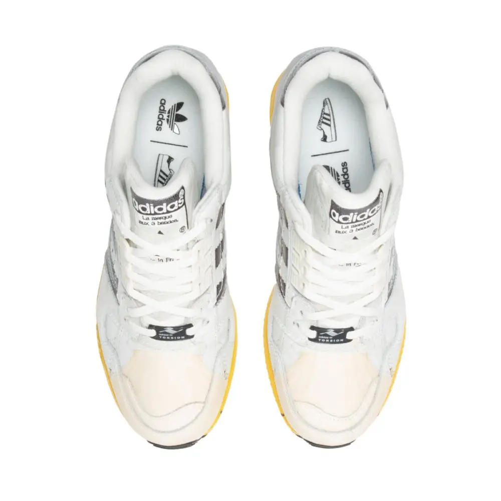 Alternative view of Giày Adidas Undefeated x Neighborhood x ZX 8000 'White Gum' Q47205