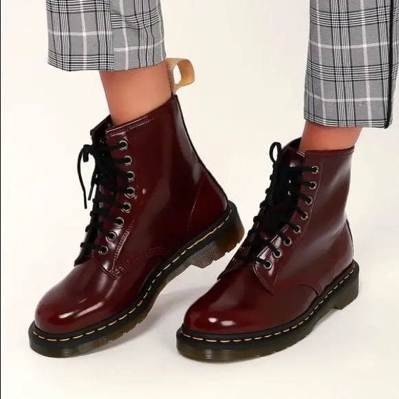 Alternative view of Giày Dr. Martens Vegan 101 Ankle Boot 'Cherry Red' 23985600