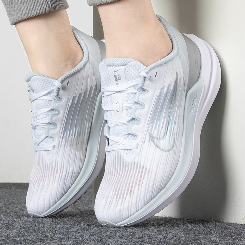 Giày Nike Air Winflo 9 'White Metallic Silver' DD8686-100 - Ảnh 3