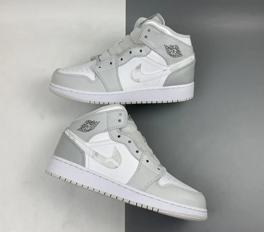 Giày Nike Air Jordan 1 Mid SE GS 'Swoosh Logo - Grey Camo' DD3235-100 - Ảnh 5