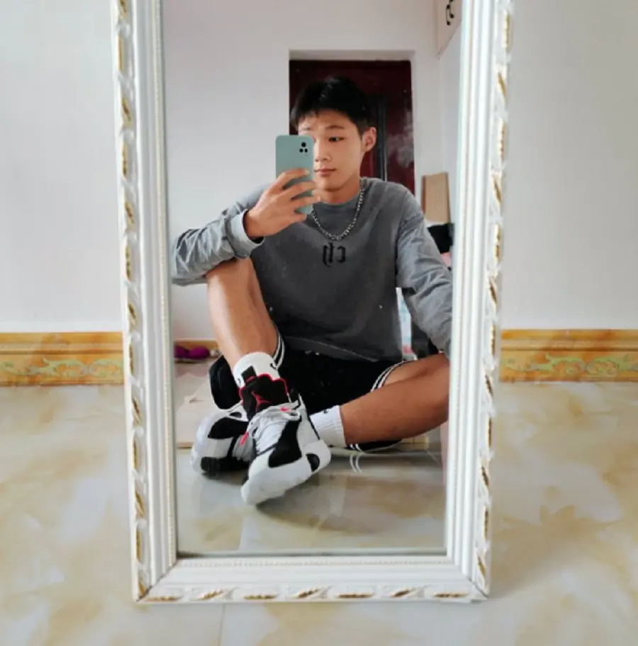 Alternative view of Giày Nike Air Jordan 35 Low GS ‘Black White Red’ CQ9433-101
