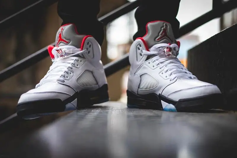 Giày Nike Air Jordan 5 Retro GS 'Fire Red' 2013 440888-100 - Ảnh 4