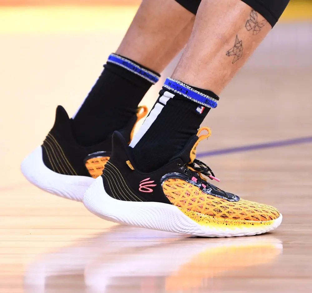 Giày Under Armour Curry Flow 9 x Sesame Street GS 'Yellow' 3024249-003 - Ảnh 3