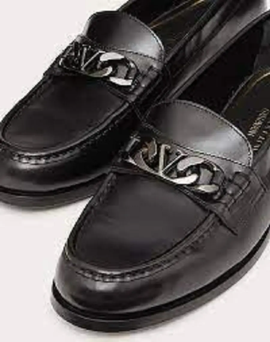 Giày VLogo Chain Valentino Garavani Loafer in Calfskin 1Y2S0G03GIS0NO - Ảnh 4