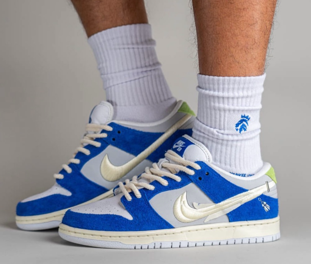Giày Nike Dunk Low Pro SB 'Fly Streetwear' DQ5130-400 - Ảnh 5