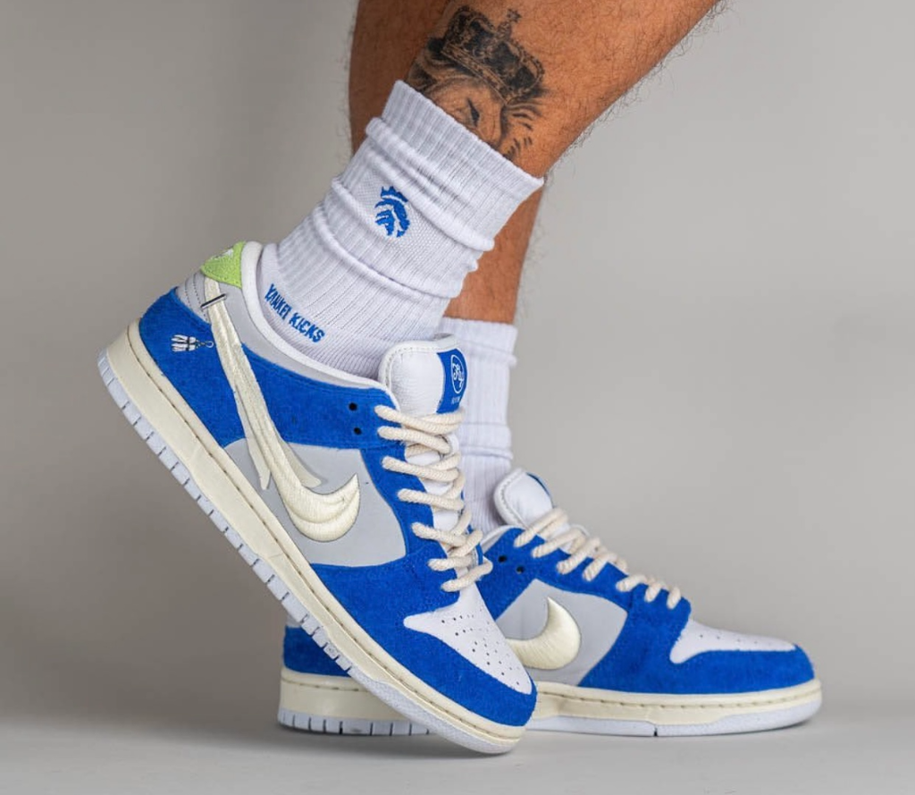 Giày Nike Dunk Low Pro SB 'Fly Streetwear' DQ5130-400 - Ảnh 3
