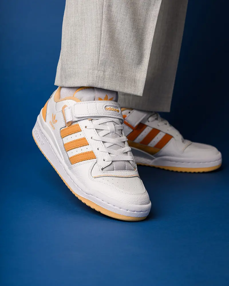 Alternative view of Giày adidas Forum Low 'White Pulse Amber' GY5833