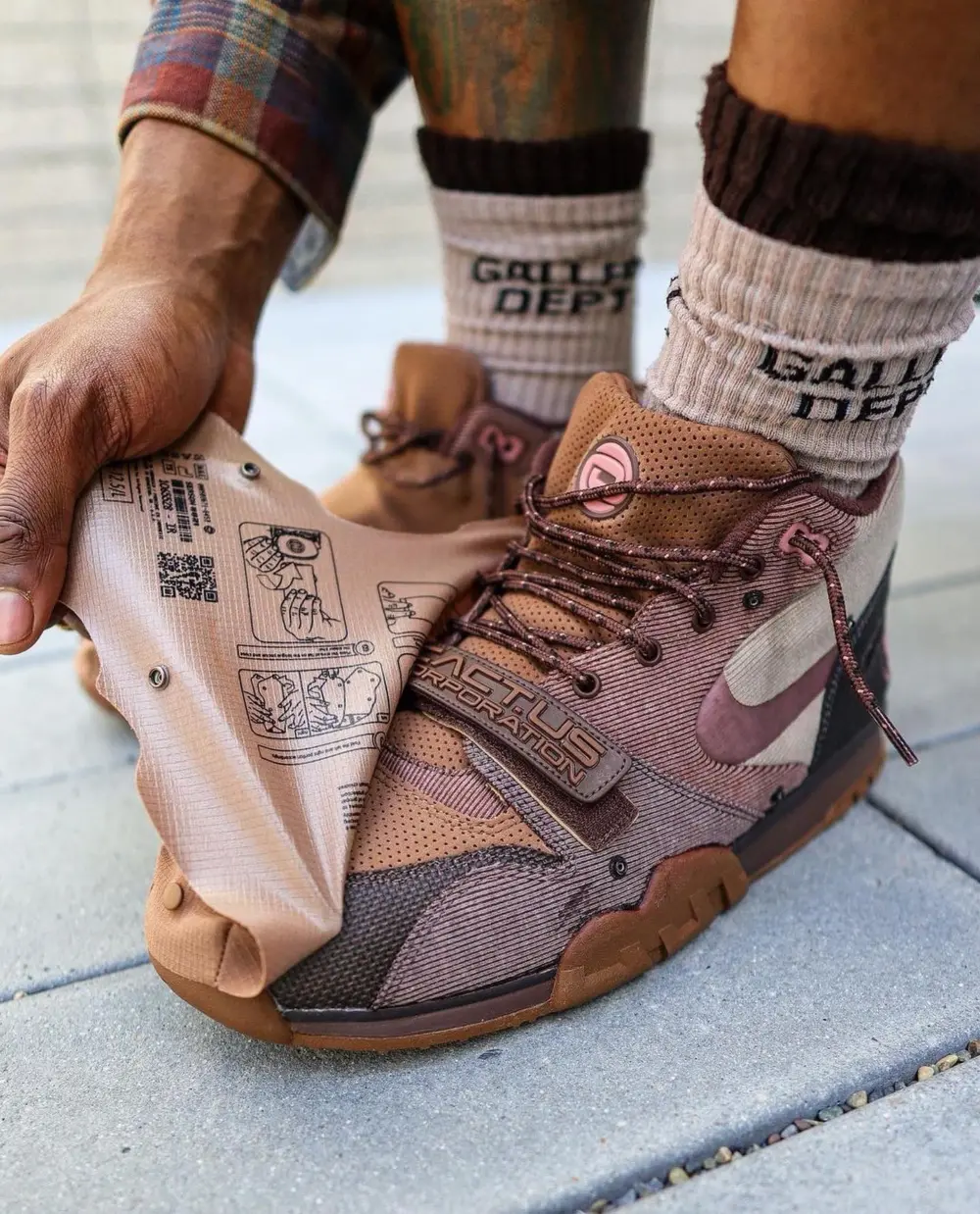 Giày Nike Air Trainer 1 Travis Scott 'Wheat' DR7515-200 - Ảnh 5
