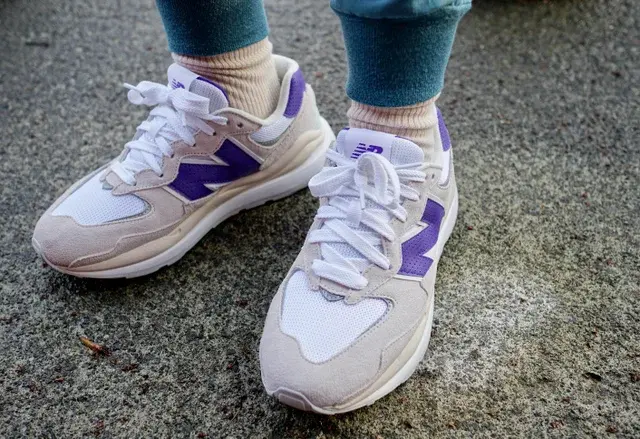 Giày New Balance 5740 'Sea Salt Purple' M5740SB1 - Ảnh 4