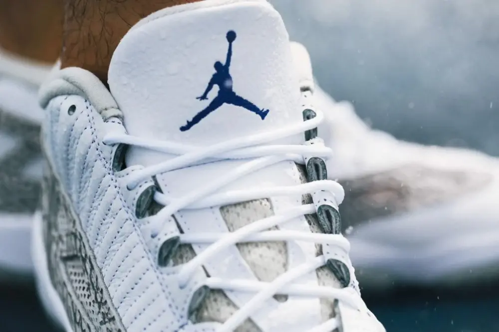 Giày Nike Air Jordan 11 Retro Low IE 'Cobalt' 2015 306008-102 - Ảnh 3