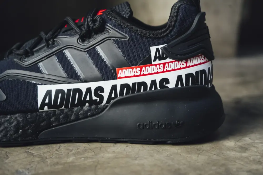 Giày Adidas ZX 2K Boost 'Bold Logo Graphic - Black' FX7038 - Ảnh 3