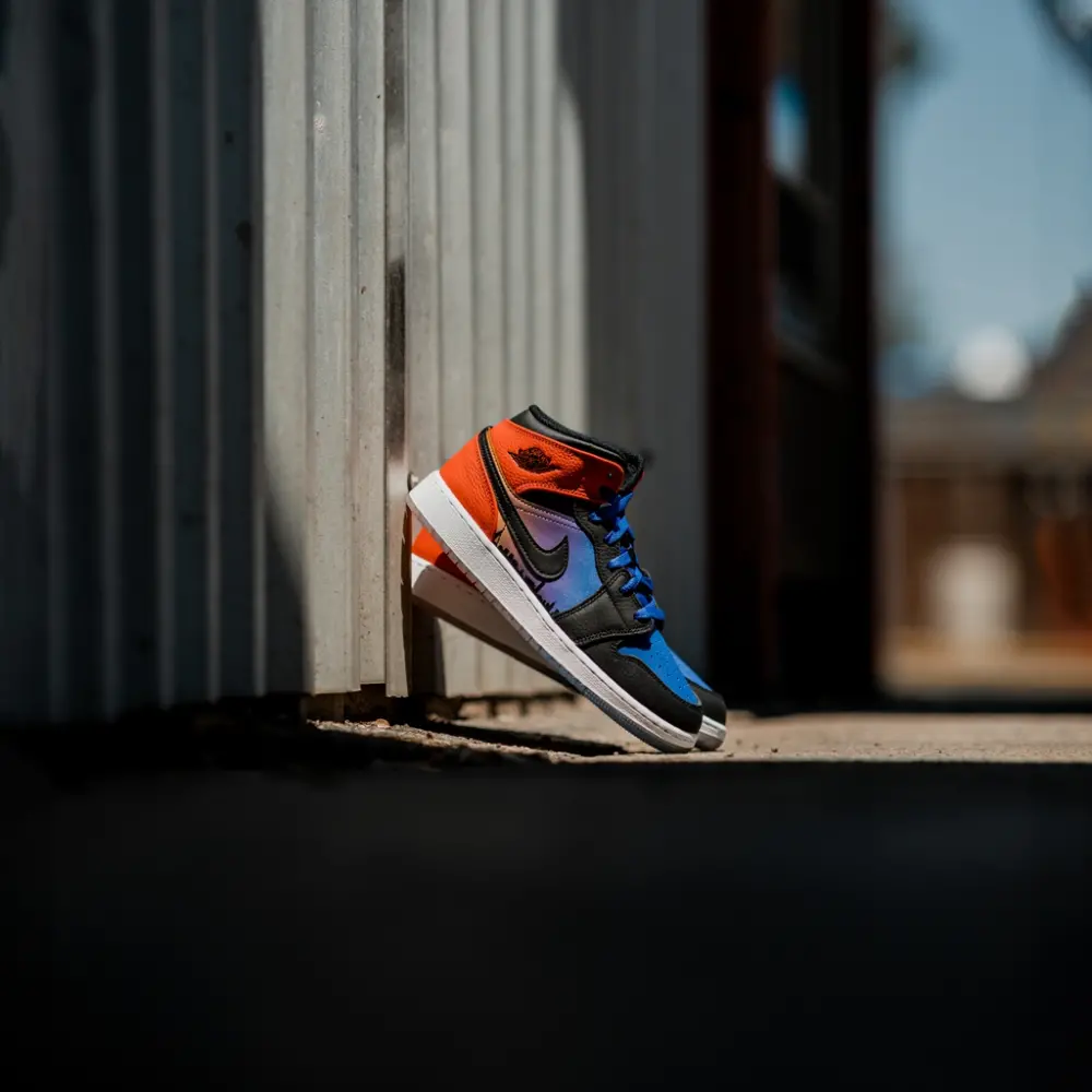 Alternative view of Giày Nike Air Jordan 1 Mid SS GS 'Skyline' DX4379-400