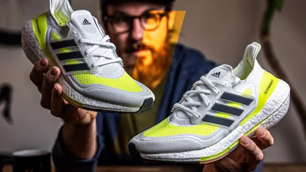 Alternative view of Giày Adidas Wmns UltraBoost 21 'White Solar Yellow' FY0401