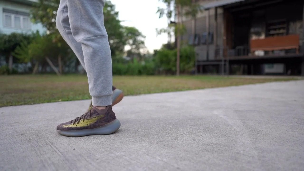 Giày Adidas Yeezy Boost 380 'Lmnte Reflective' H02541 - Ảnh 4