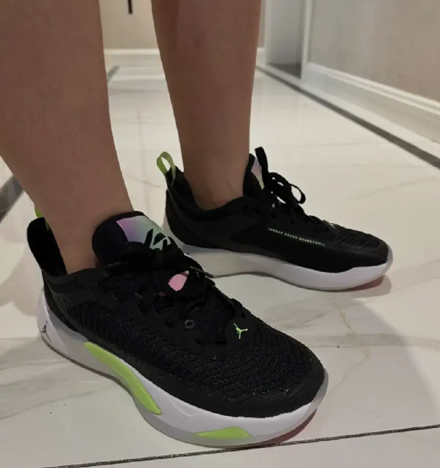 Alternative view of Giày Nike Jordan Luka 1 GS 'Black Lime Glow ' DQ6513-003