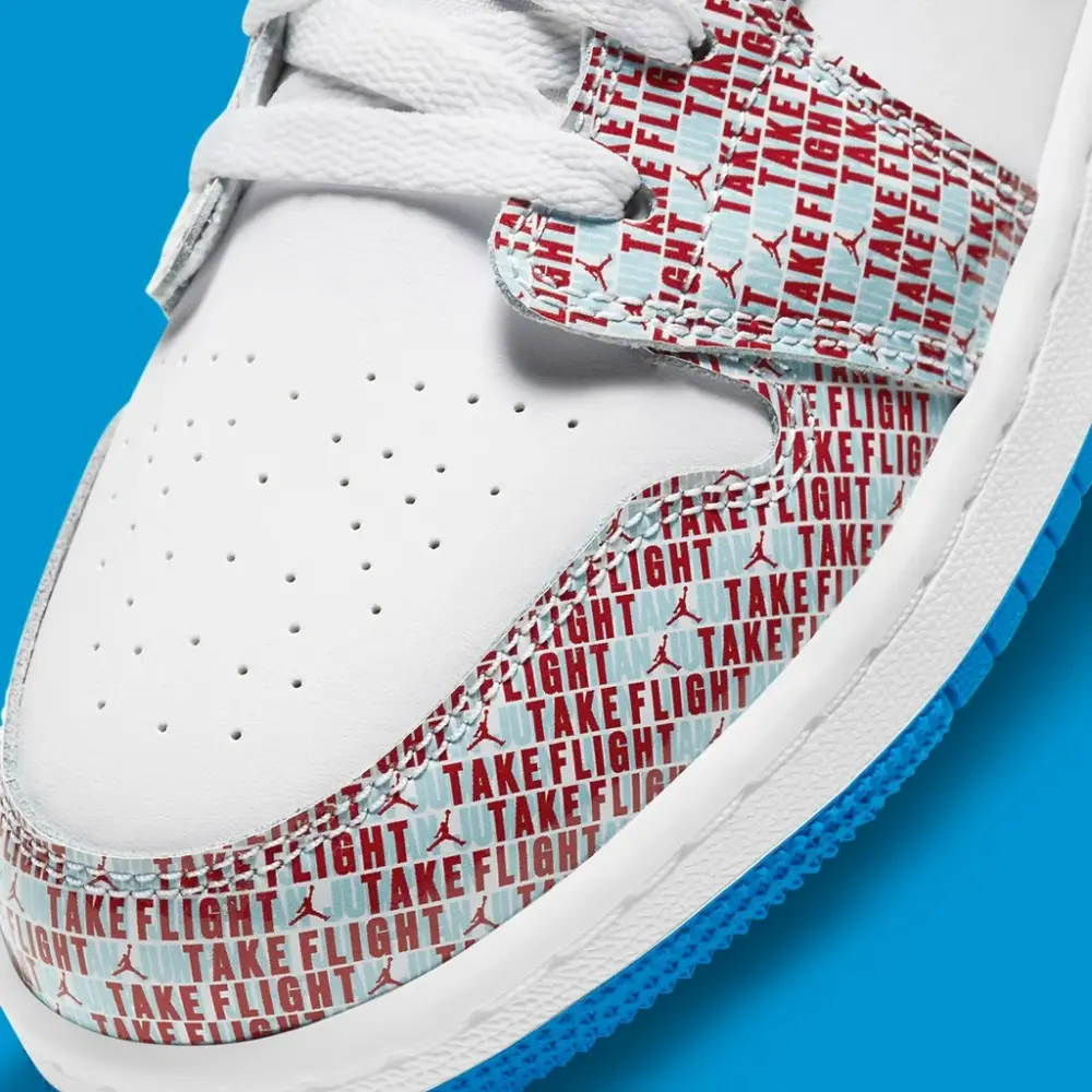 Alternative view of Giày Nike Jordan 1 Low GS SE Take Flight DD1527-114