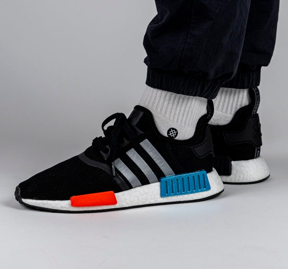 Giày Adidas NMD R1 'Black Silver Solar Red' FY5727 - Ảnh 4