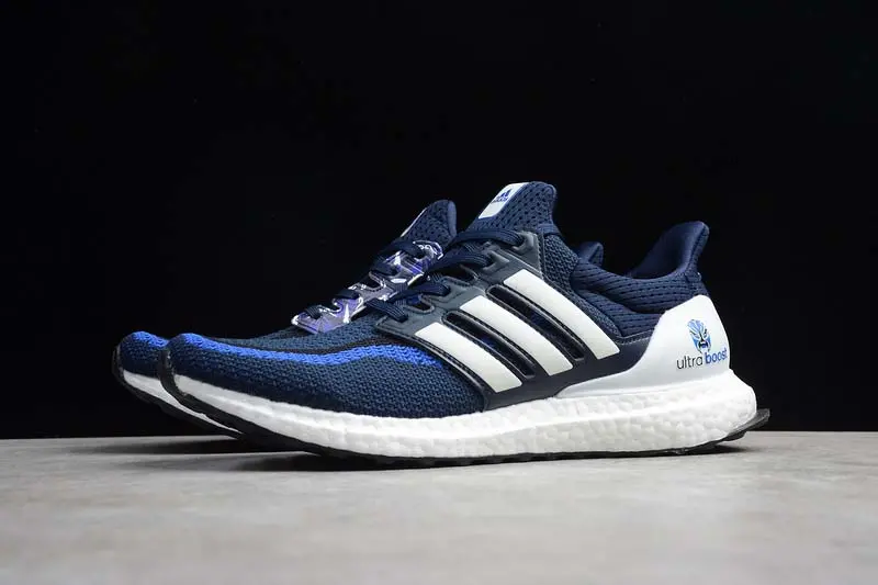 Alternative view of Giày Adidas UltraBoost 2.0 'Collegiate Navy' FW5230