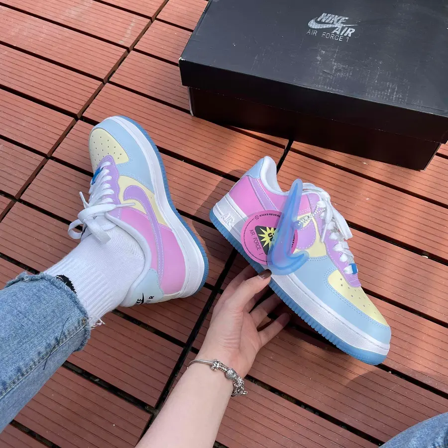 Giày Nike Wmns Air Force 1 '07 LX 'UV Reactive' DA8301-100 - Ảnh 3