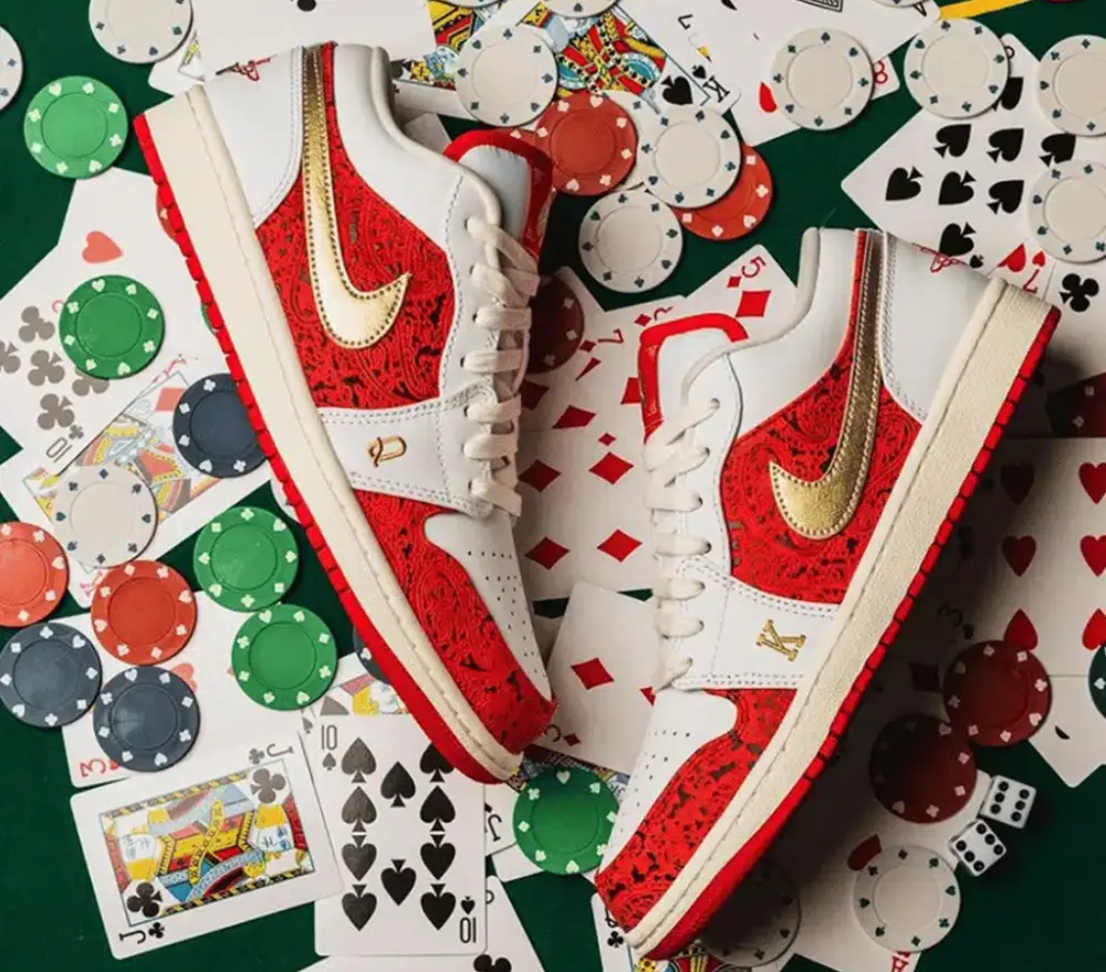 Giày Nike Air Jordan 1 Low SE GS 'Spades' DJ5186-100 - Ảnh 5