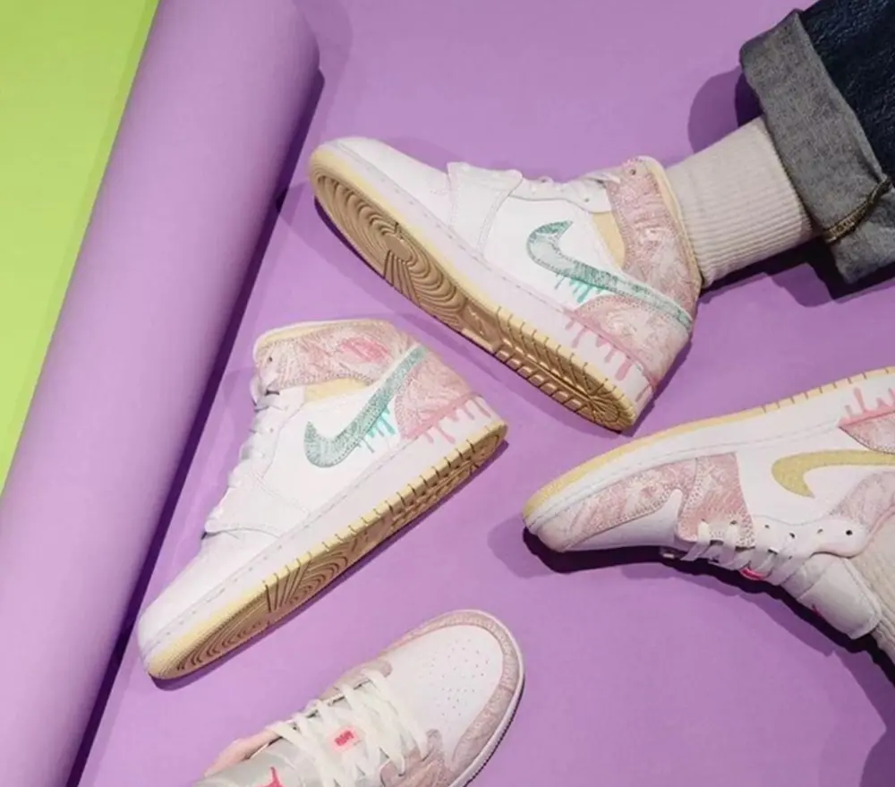 Giày Nike Air Jordan 1 Mid SE GS 'Paint Drip' DD1666-100 - Ảnh 3