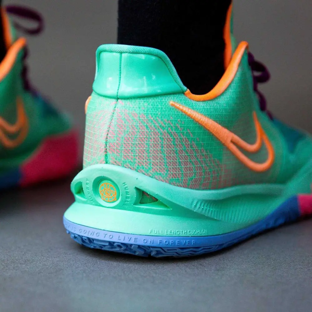 Giày Nike Kyrie Low 4 'Keep Sue Fresh' CW3985-300 - Ảnh 4