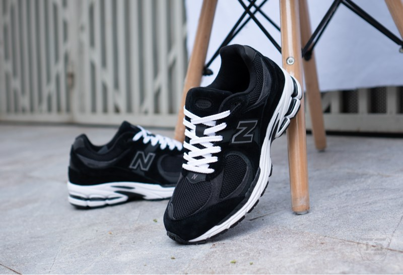 Giày New Balance 2002R 'Core Black' M2002RBK - Ảnh 4