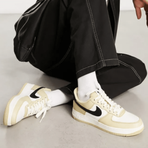 Alternative view of Giày Nike Air Force 1 '07 LX Low 'Team Gold' DV7186-700