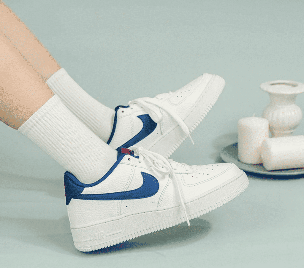 GIày Nike Air Force 1 GS 'White Deep Royal Blue' CT3839-101 - Ảnh 4