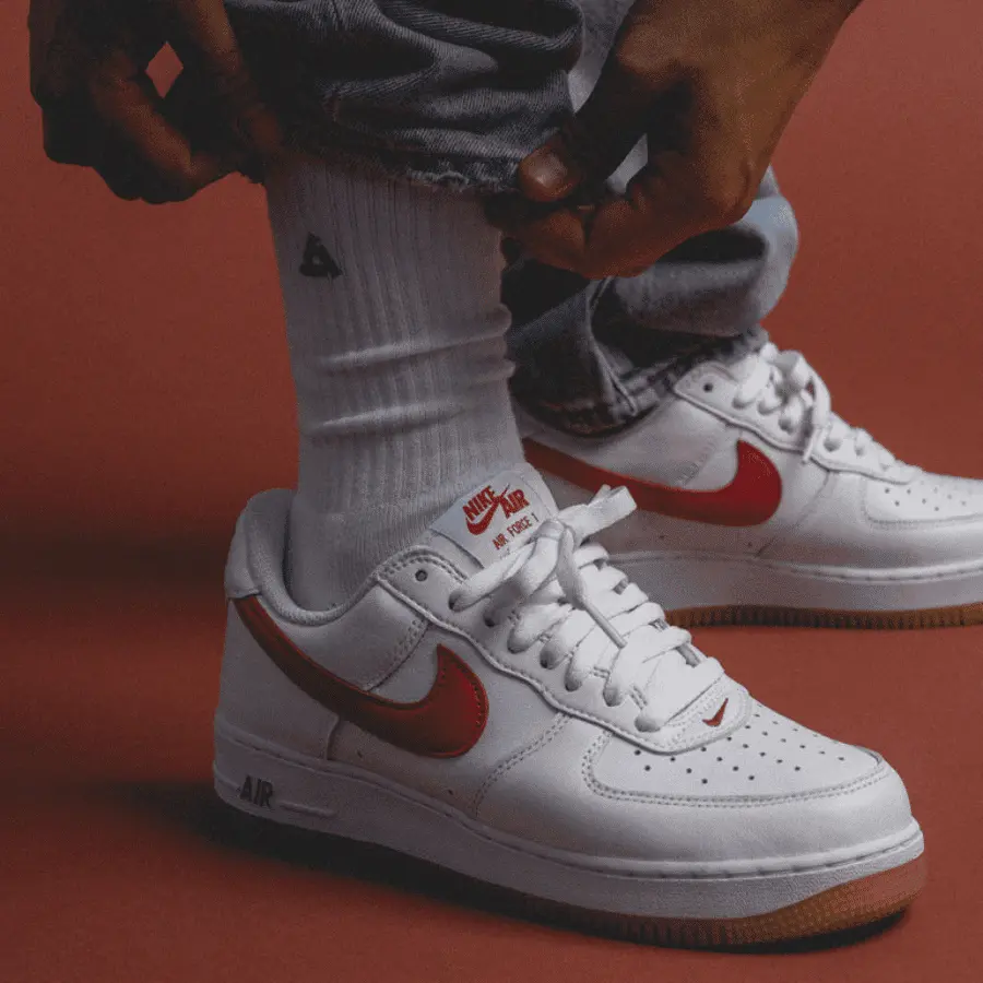 Alternative view of Giày Nike Air Force 1 Low Retro 'Color Month Red' DJ3911-102